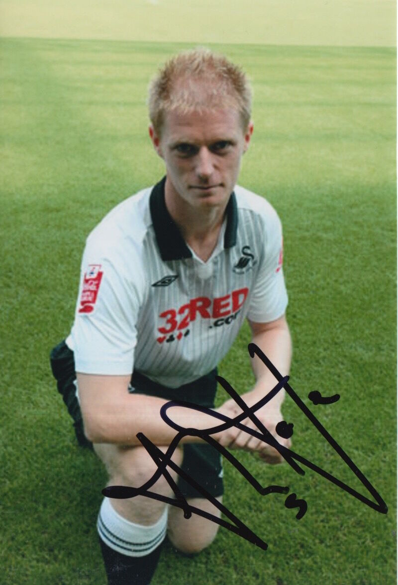 SWANSEA CITY HAND SIGNED ALAN TATE 6X4 Photo Poster painting 2.