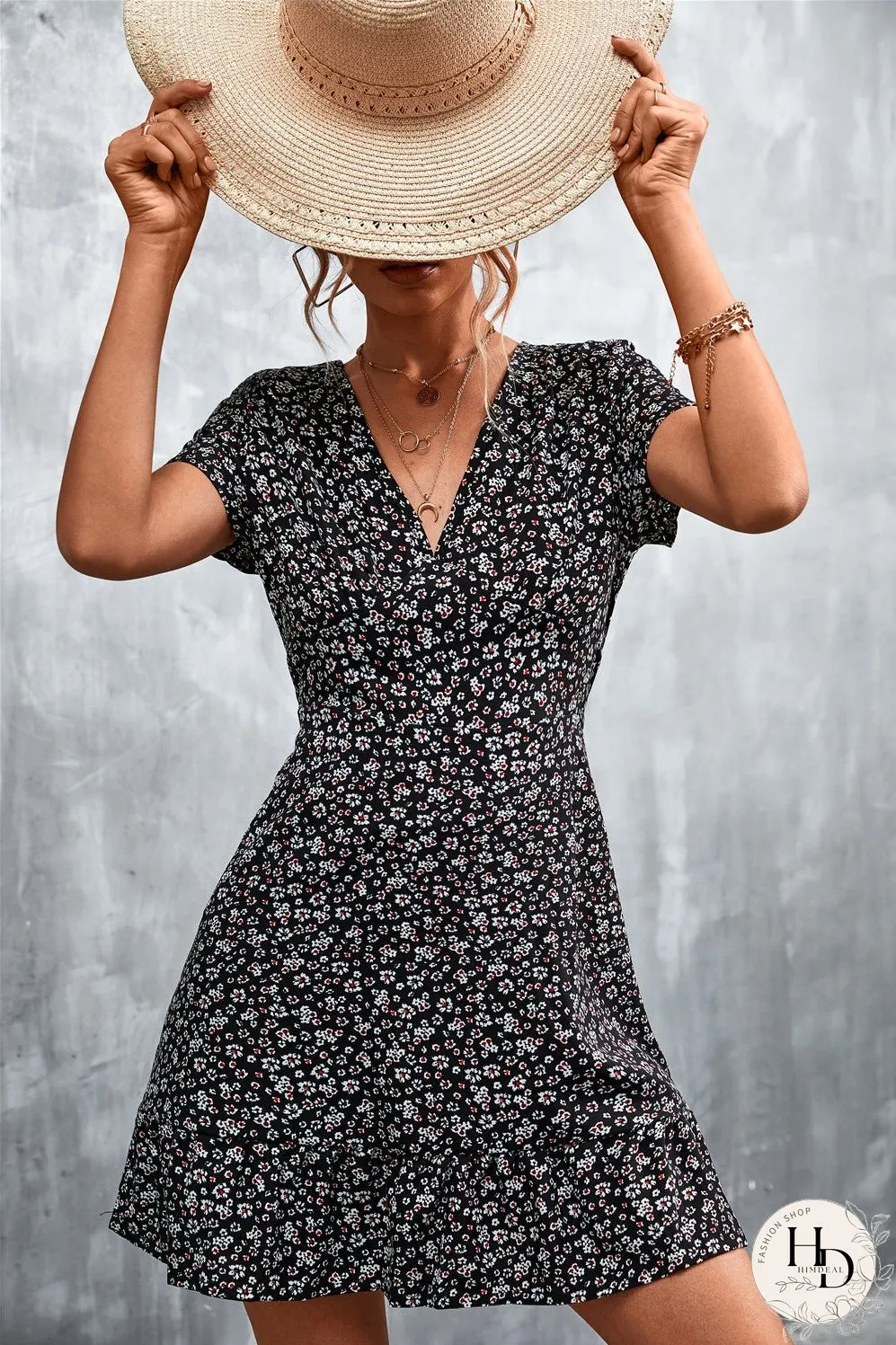 Ditsy Floral V-Neck Short Sleeve Dress