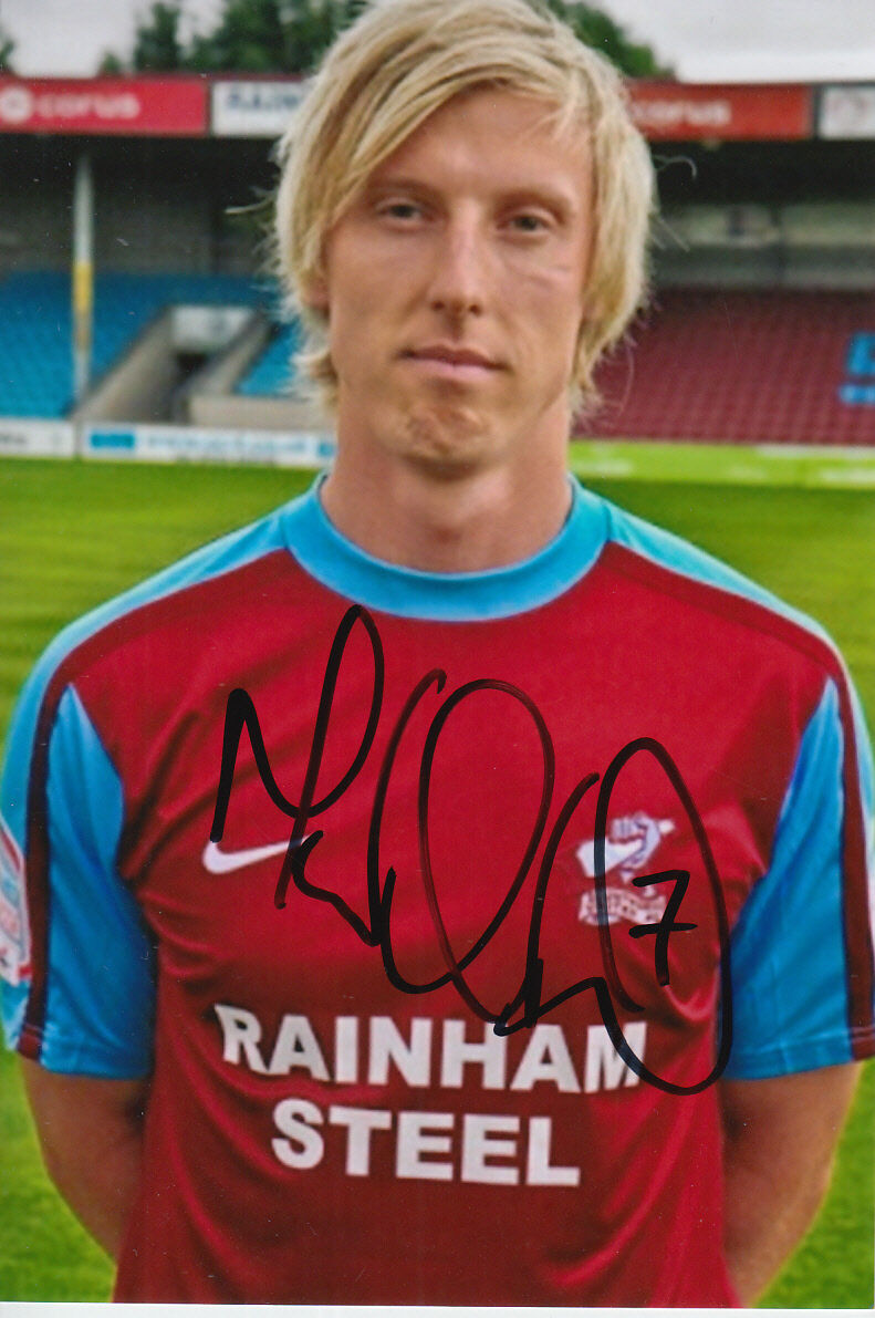 SCUNTHORPE UNITED HAND SIGNED MARTYN WOOLFORD 6X4 Photo Poster painting 1.