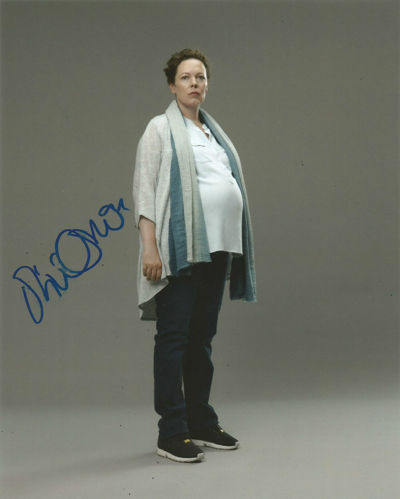 Olivia Colman Signed The Night Manager 10x8 Photo Poster painting AFTAL