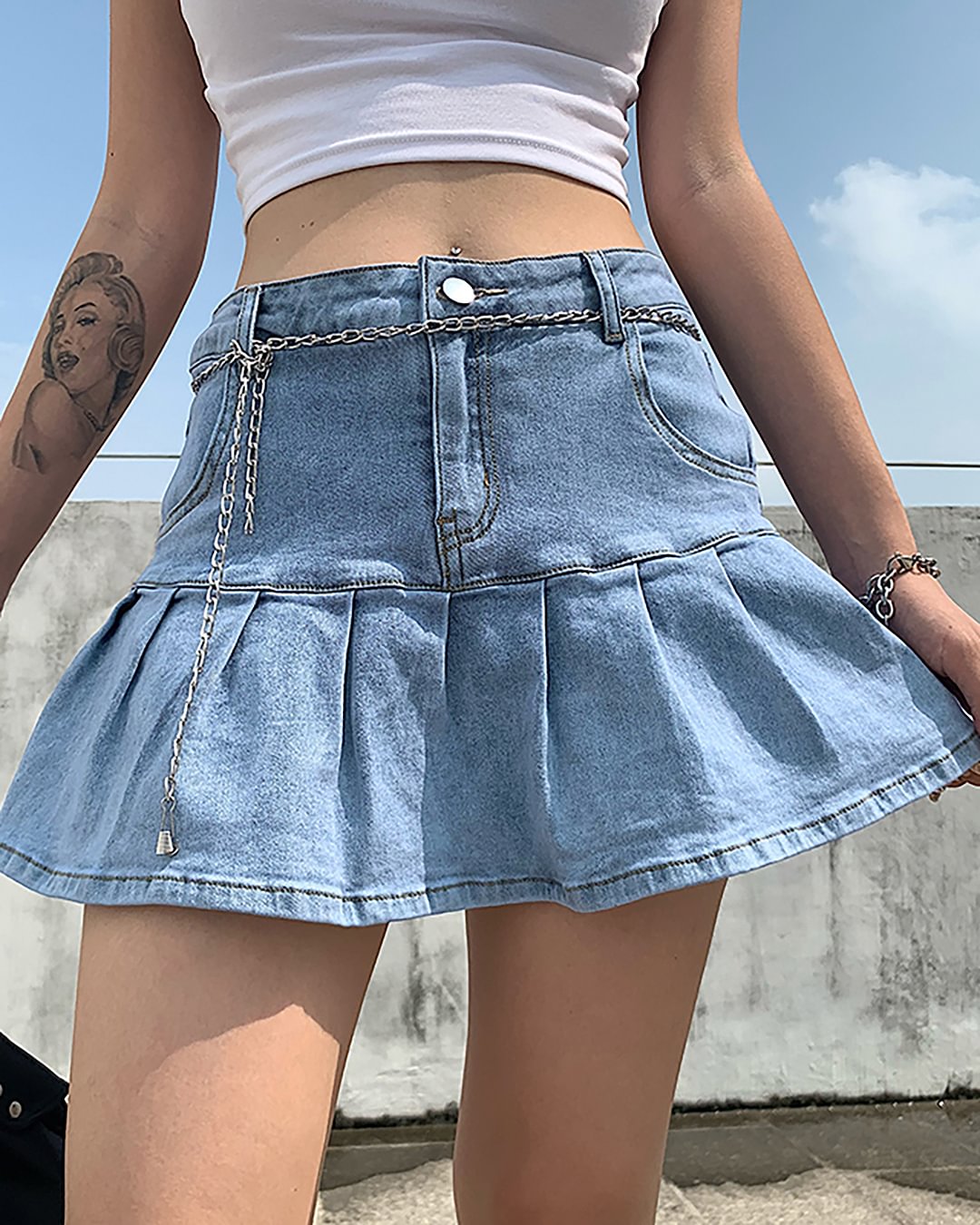 Fashionv-Ruffle Hem Denim Mini Skirt