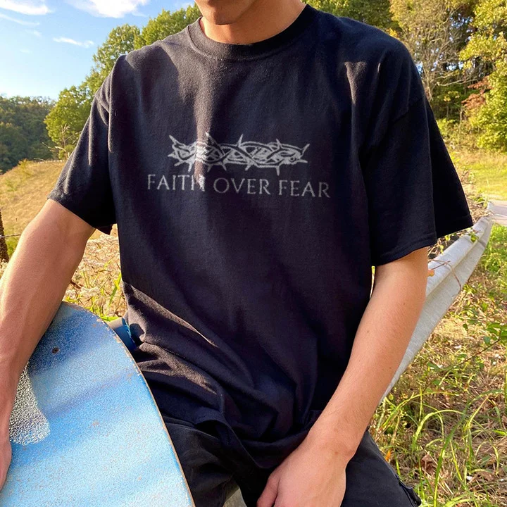 Sopula Christian Faith Over Fear Print T-Shirt