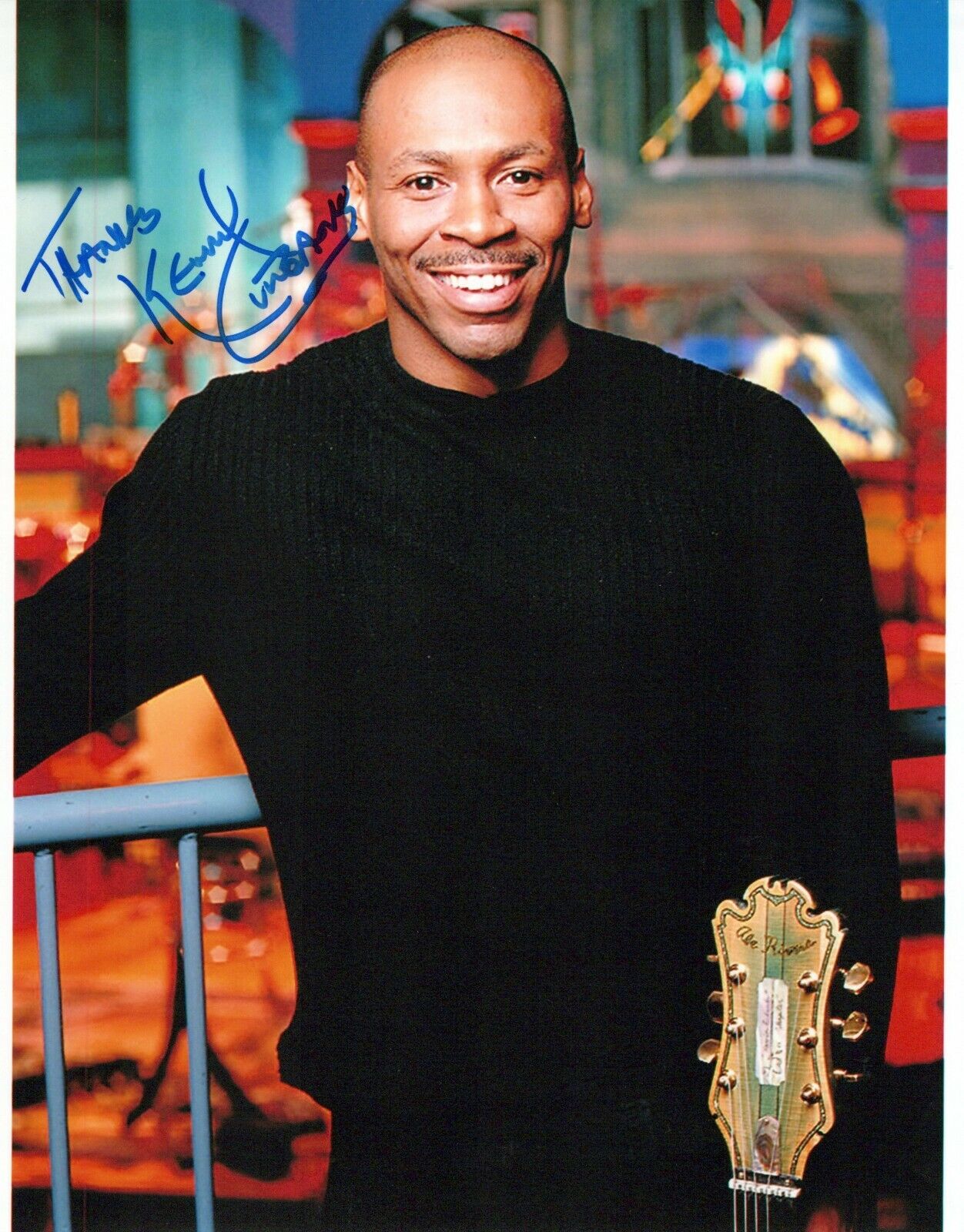 Kevin Eubanks head shot autographed Photo Poster painting signed 8x10 #1