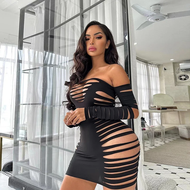 Ueong Women's Wear 2023 New Fashionable Shoulder Sexy Hollowed-Out Dress With Buttocks