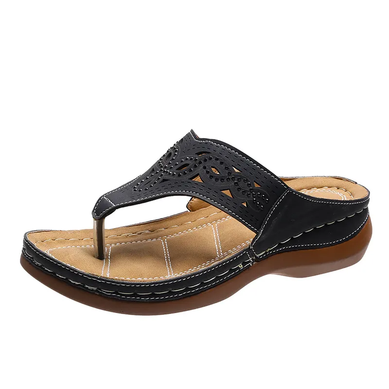 Breakj Breakj Large-Size Drill Toes Outside Wearing Beach Sandals Flat-Bottomed Loose Cake Bottom Slippers Women