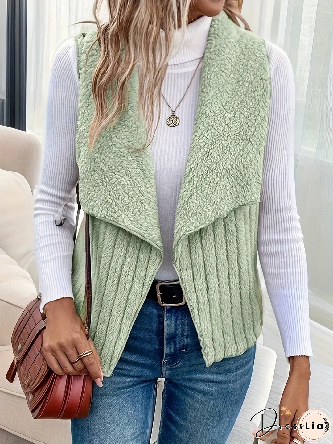 Casual and Comfortable winter garment