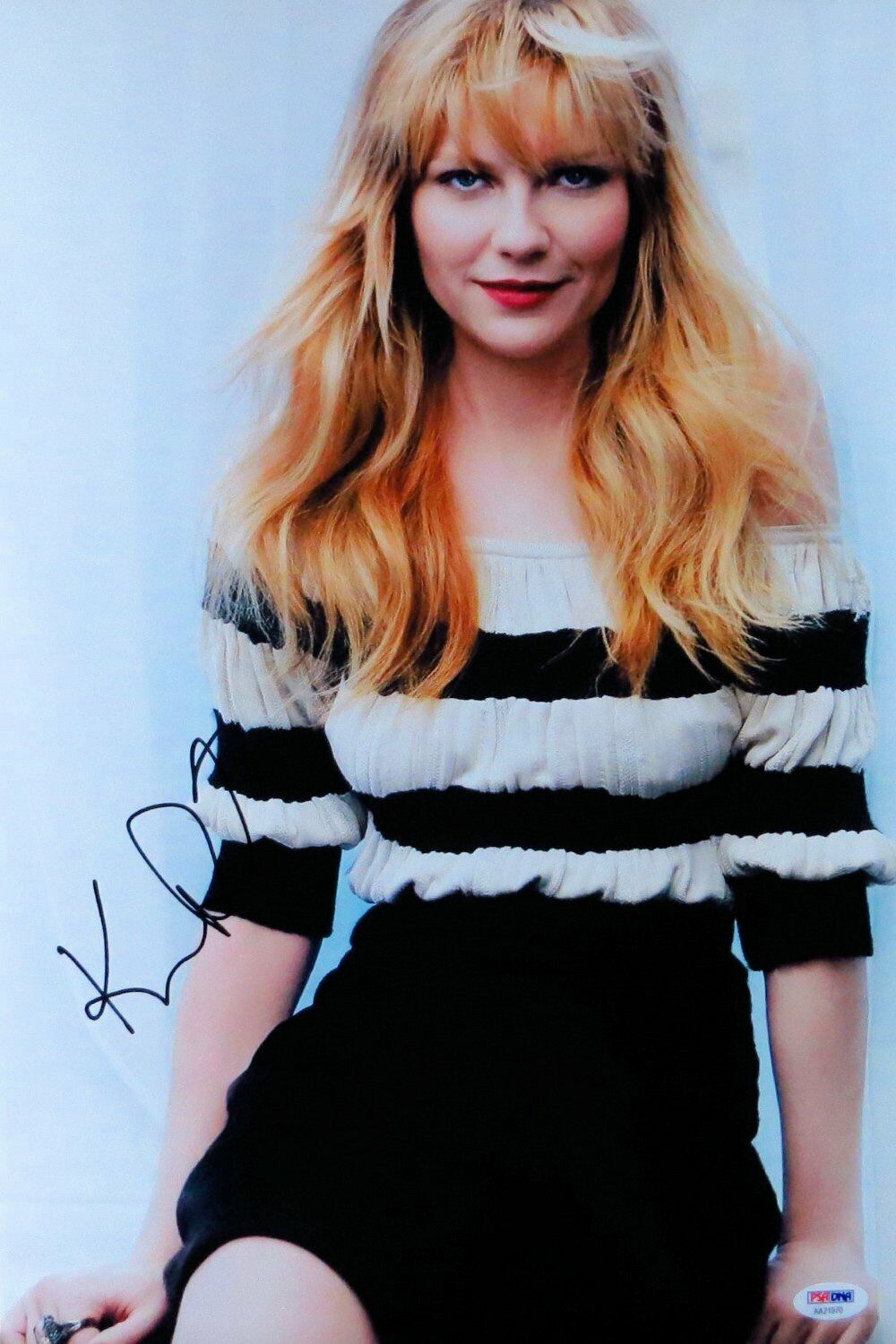 Kirsten Dunst Signed Autographed 12X18 Photo Poster painting Gorgeous Sexy Smile PSA AA21970