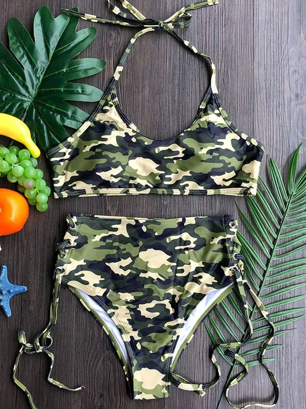 Polychromatic Printed Bandage Empire Split Bikini Swimsuit