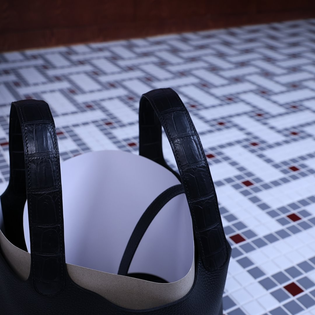 Picotin22  Touch Clemence 89 Noir PHW