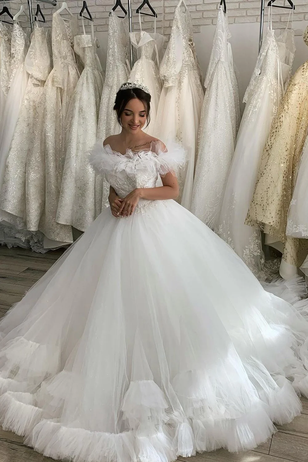 Daisda Pleated Off The Shoulder Ball Gown Wedding Dress With Tulle Ruffles