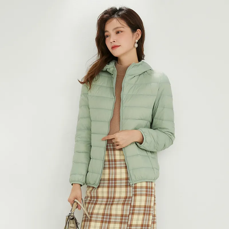 Uveng 2024 New Down Jacket Female Light Short Hooded Korean Version Large Size Slim Warm White Duck Down Pure Color Coat Tide