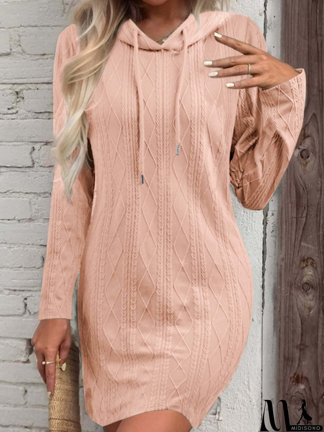 MidiSono - Casual and Fashionable winter Dress