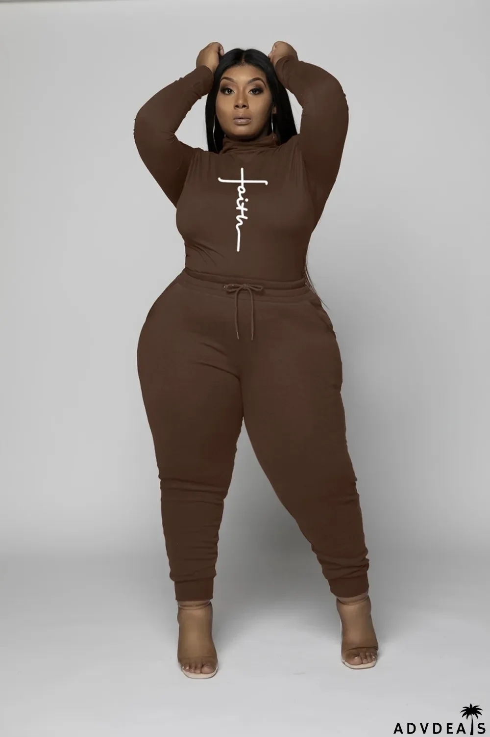 Winter Brown Print Turtleneck Shirt and Pants Plus Size Two Piece Set