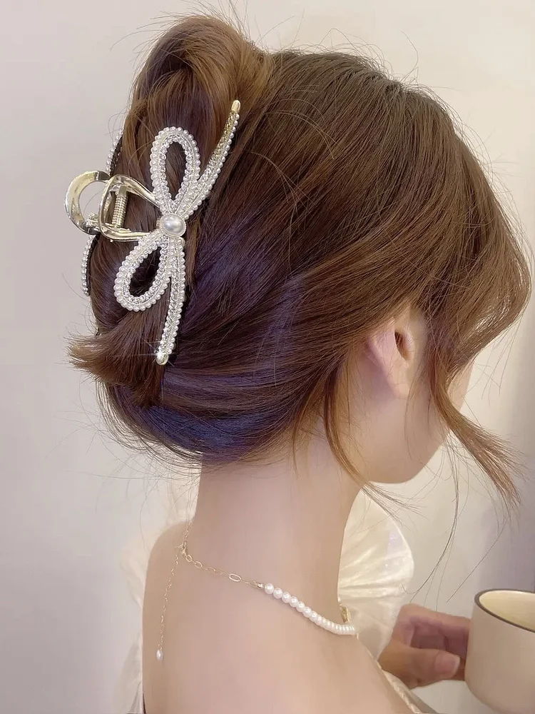 Pearl and Diamond Bow Hair Clip KERENTILA