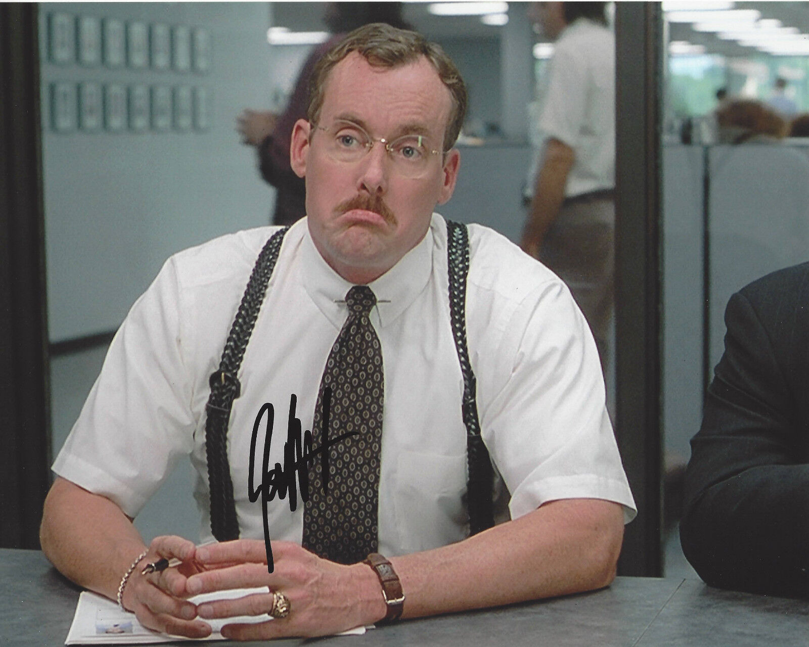 JOHN C. MCGINLEY SIGNED 'OFFICE SPACE' BOB 8X10 Photo Poster painting B w/COA SCRUBS ACTOR PROOF