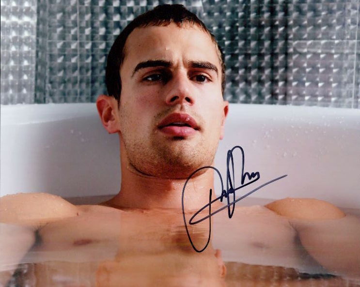 Theo James shirtless signed 8x10 Photo Poster painting In-person