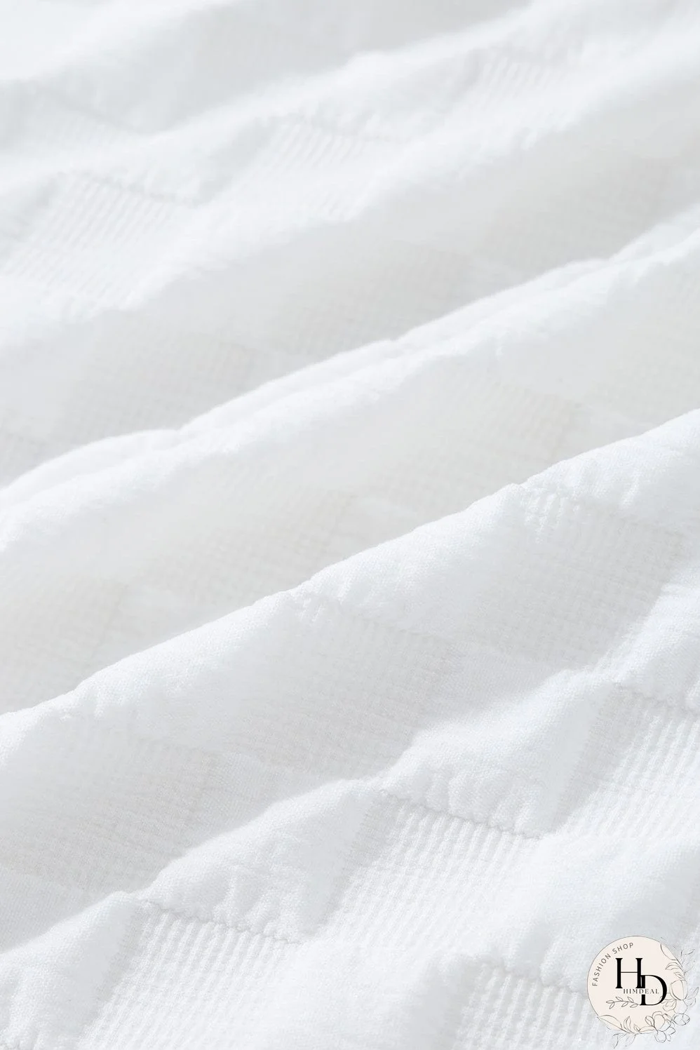 Chic White Textured V-Neck Top and Drawstring Shorts Ensemble