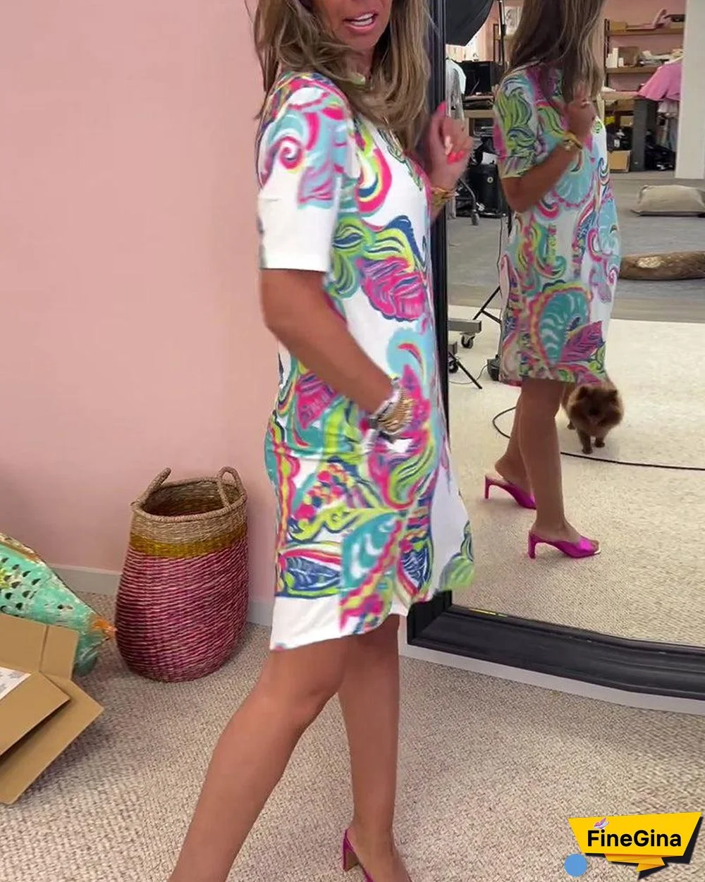 Trendy V-Neck Short Sleeve Mini Dress