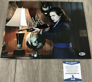 HAYLEY ATWELL SIGNED AGENT CARTER CAPTAIN AMERICA 11x14 Photo Poster painting E BECKETT BAS COA