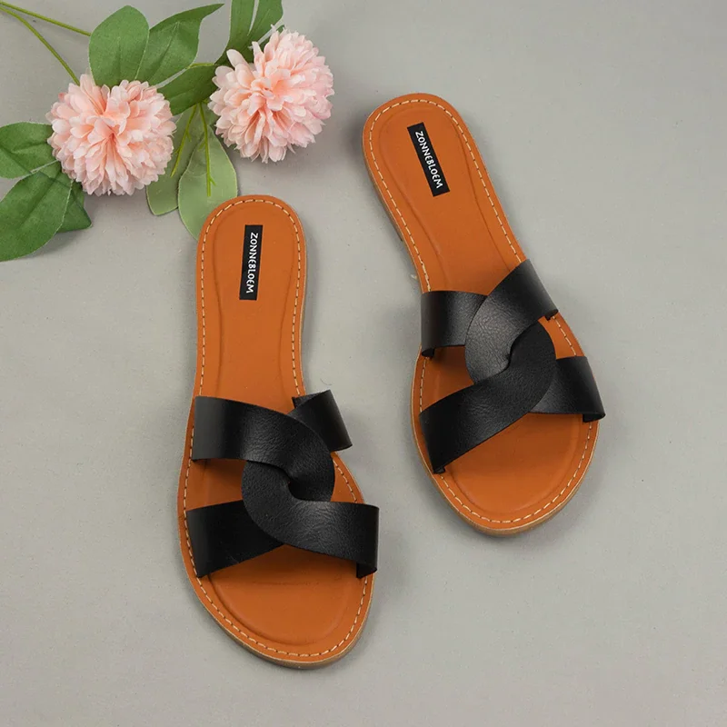 Qengg 2022 Women Slippers Flat Summer Shoes Woman Outside Peep Toe Cross Beach Slides Leather Brand Designer Ladies Sandals