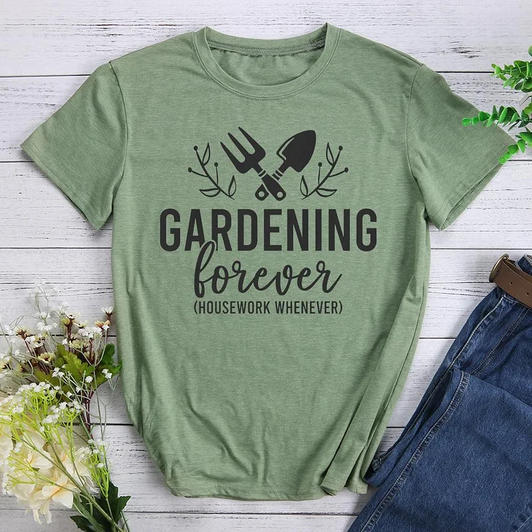 gardening Round Neck T-shirt