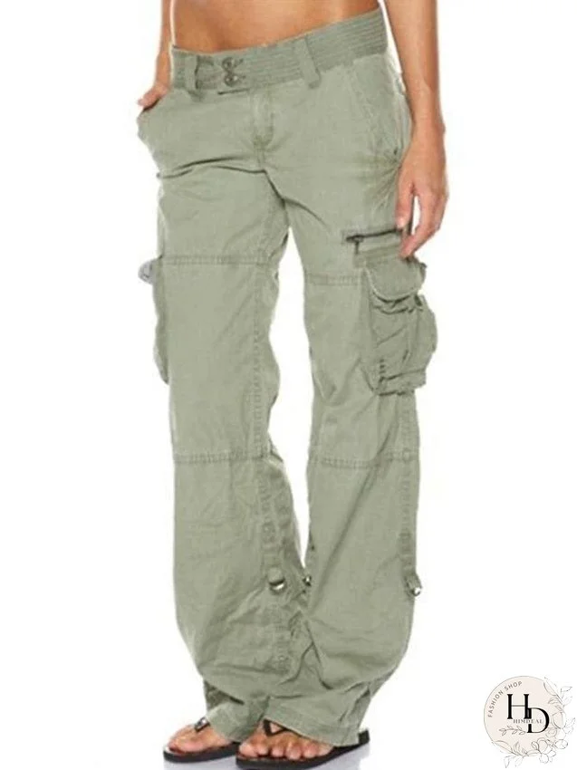 Streetwear-Inspired Black Cargo Pants