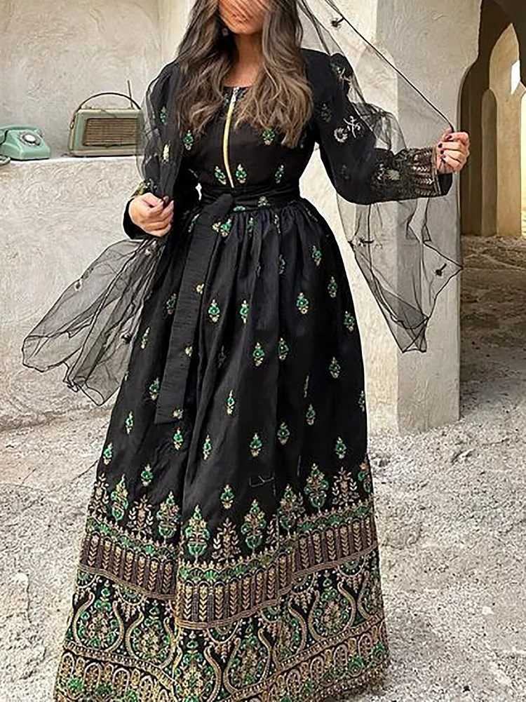 Elegant Floral Embroidery High Waist Round Neck Dress