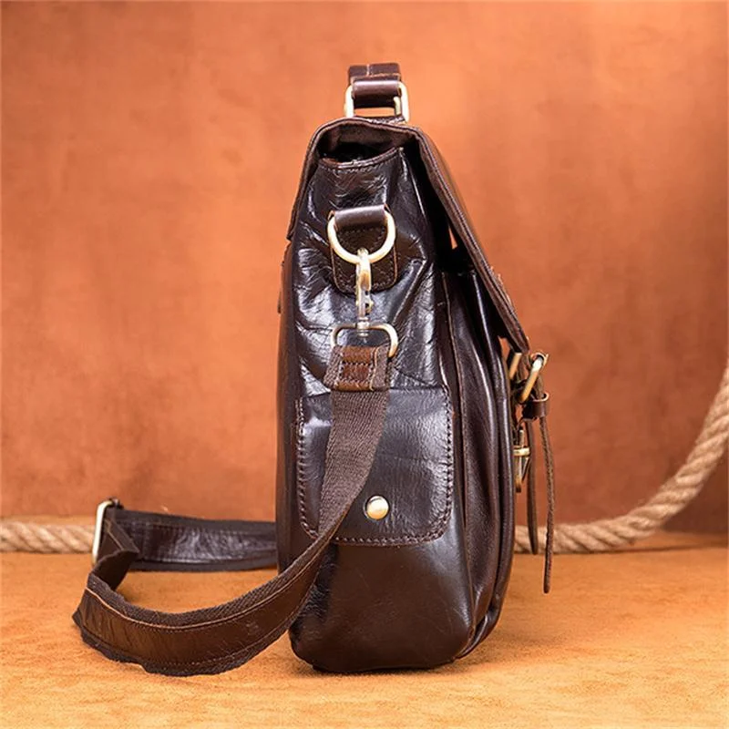 Men's Business Handbag Retro Leather Flip Type Crossbody Bag