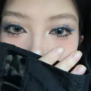 Aprileye Blue-purple single cluster false eyelashes