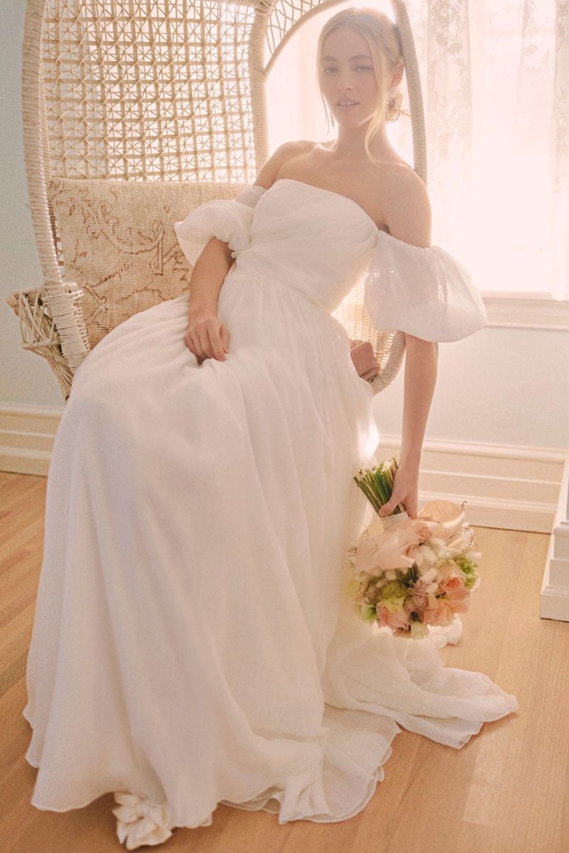 Off-the-Shoulder Strap Wedding Dress PD0338