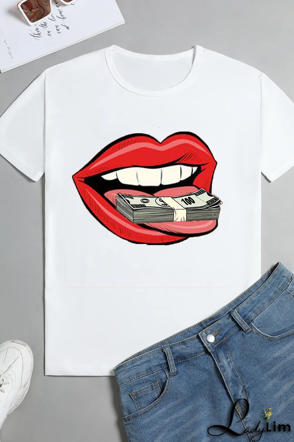 White Casual Lips Printed Split Joint O Neck T-Shirts