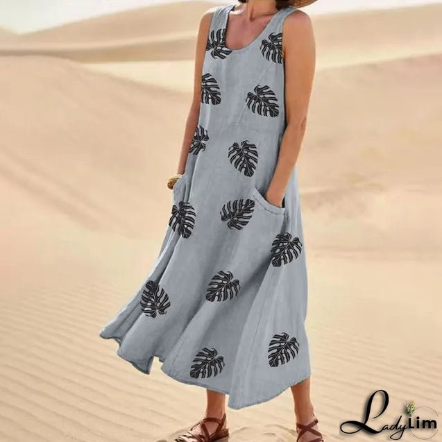 Sophisticated and breathable Dress