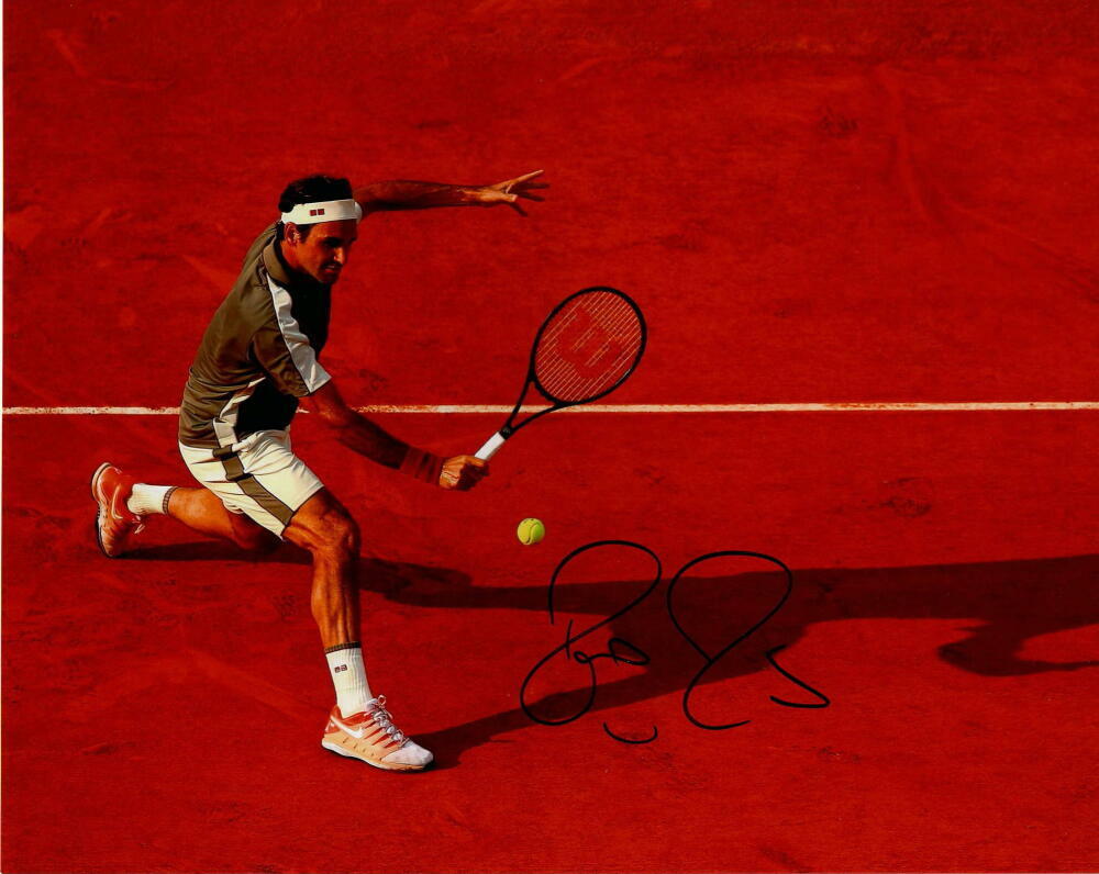 ROGER FEDERER SIGNED AUTOGRAPH 8X10 Photo Poster painting - TENNIS LEGEND, WIMBLEDON CHAMPION