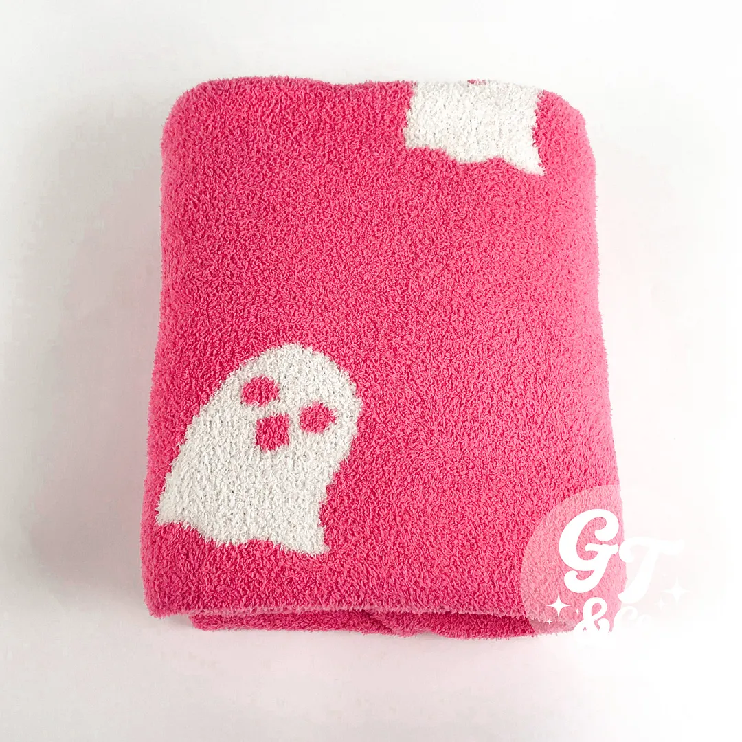 viral pink ghost blanket
