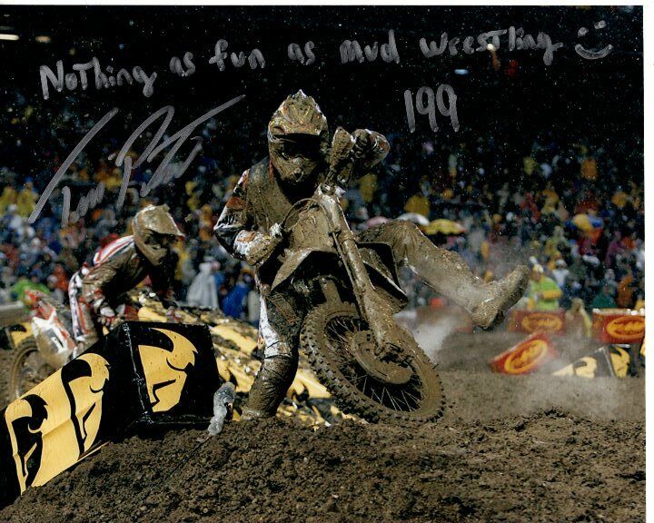 TRAVIS PASTRANA signed 8x10 EVEL KNIEVEL MOTORCYCLE STUNT Photo Poster painting GREAT CONTENT