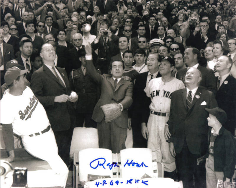 RALPH HOUK NEW YORK YANKEES W/ NIXON 4-7-69 AUTO 8x10