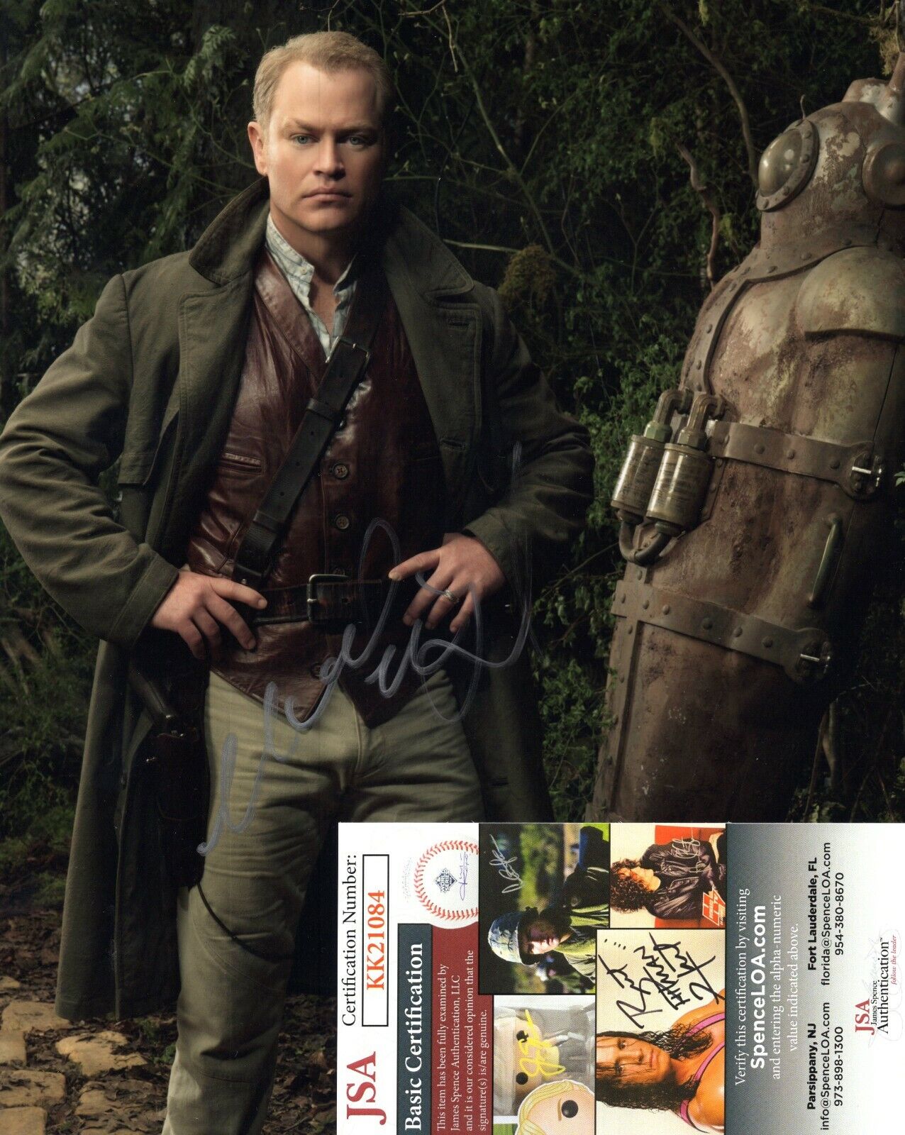 Neal McDonough Actor Hand Signed Autograph 8x10 Photo Poster painting with JSA COA