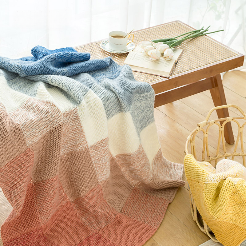 Cozy Home Gradient Knitting DIY Kit: Beginner-Friendly Handwoven Blanket