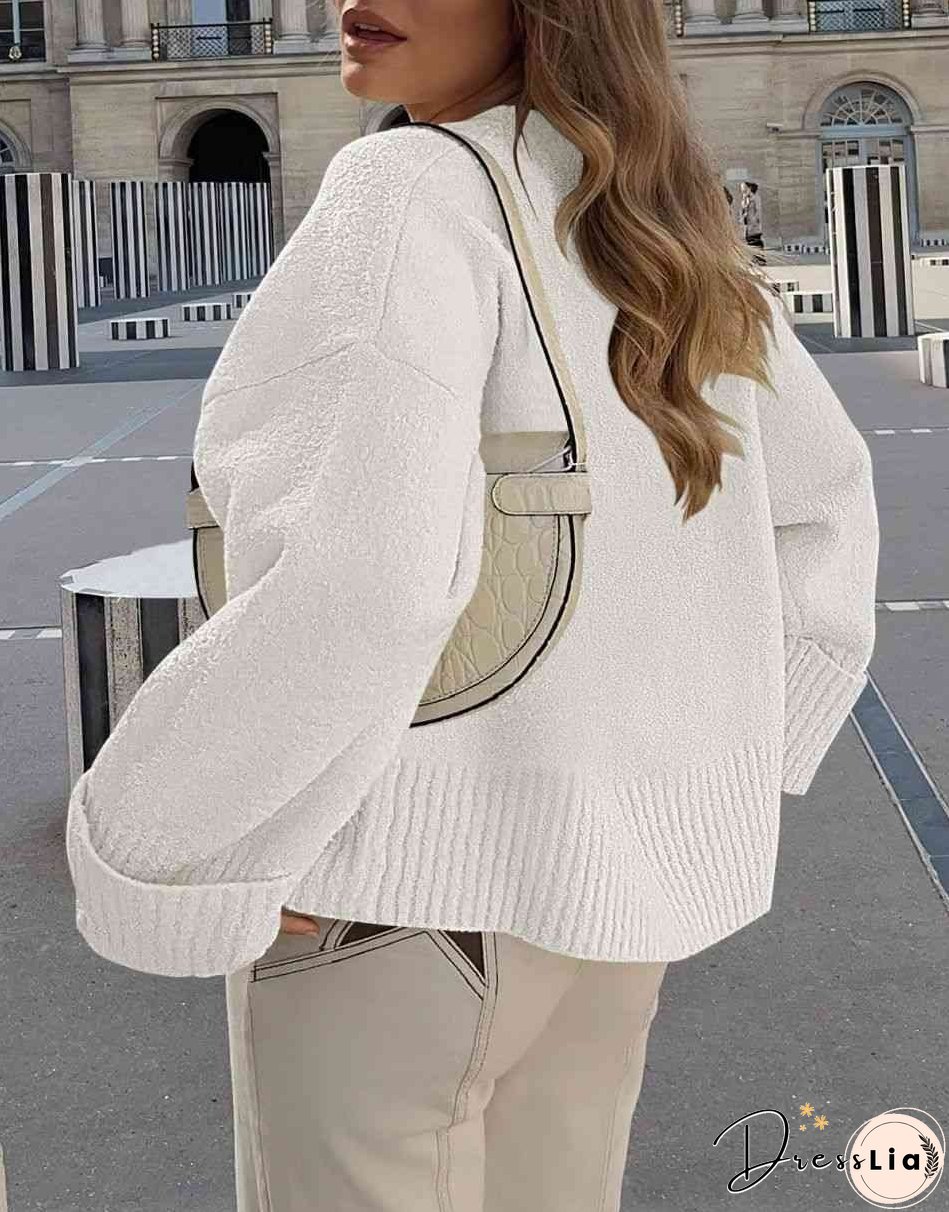 Chic and Relaxed winter Pullover