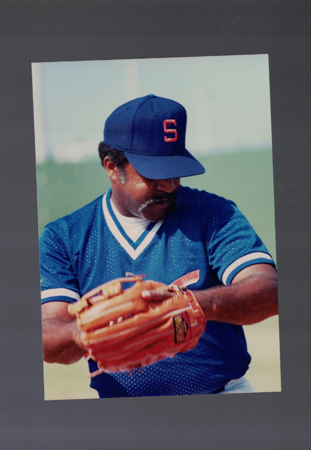 Luis Tiant Gold Coast Suns Senior League Personal 3 1/2 x 5 Baseball Photo Poster painting