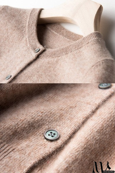 MidiSono - Effortless and Chic Cardigan