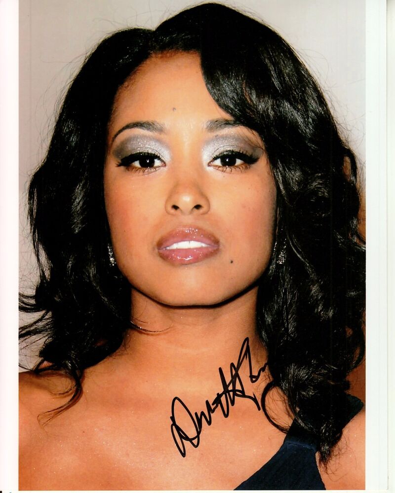 DAVETTA SHERWOOD hand-signed BEAUTIFUL 8x10 CLOSEUP authentic w/ UACC RD