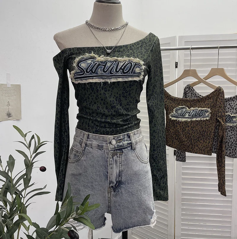 Uveng Real Shooting Spice Girls Letter Sticker Leopard Long-Sleeved T-Shirt 2024 Autumn New Thin Short Top 1112
