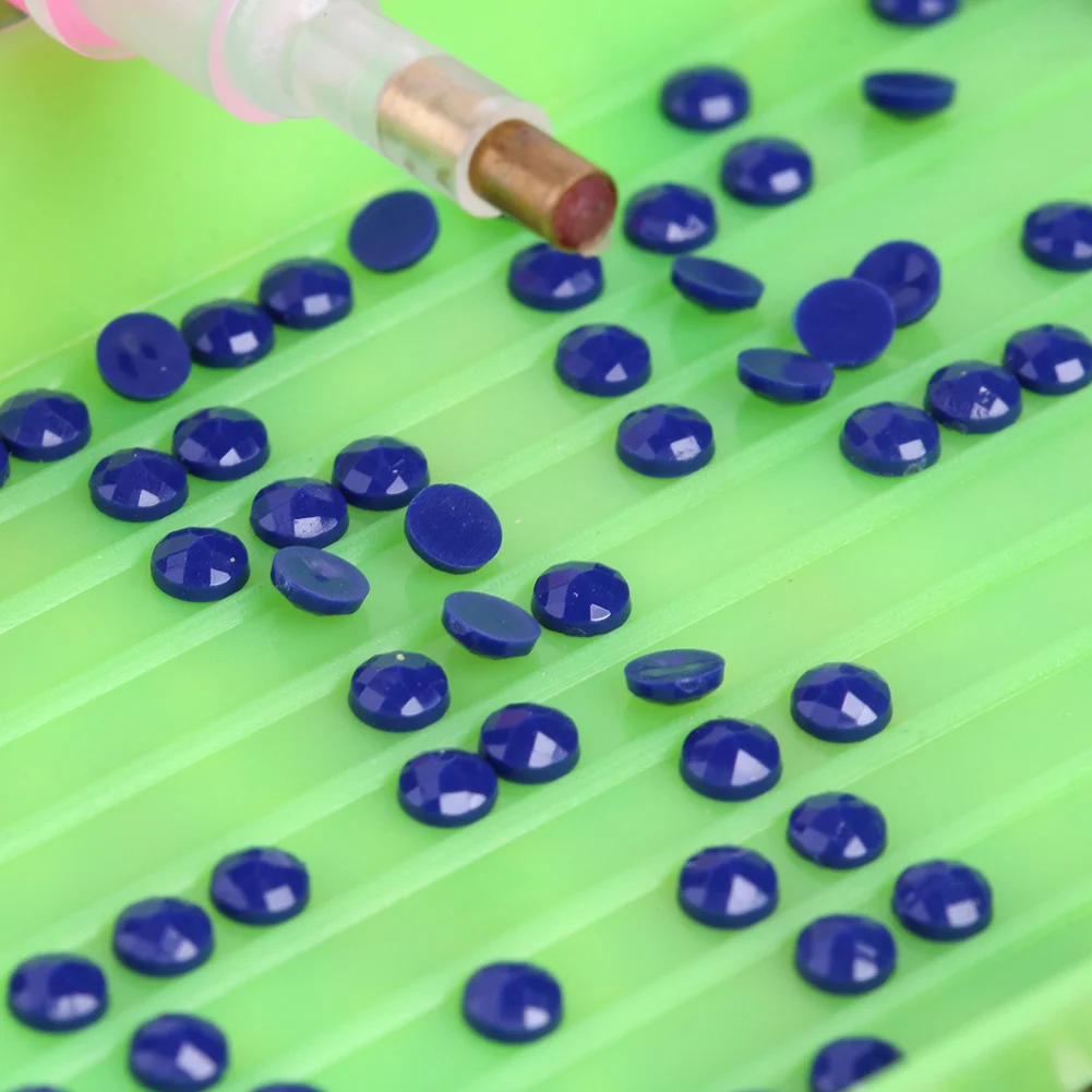 Round Drill Diamond Rhinestone(DMC 820)