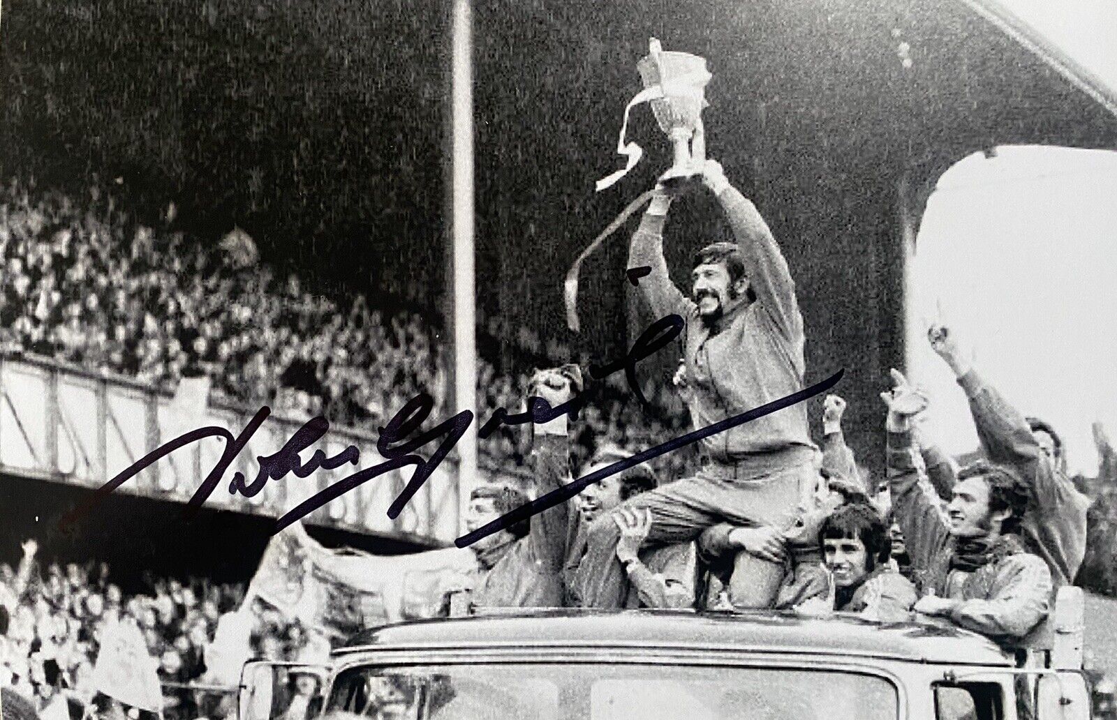 John Greig Hand Signed Rangers 6X4 Photo Poster painting 9