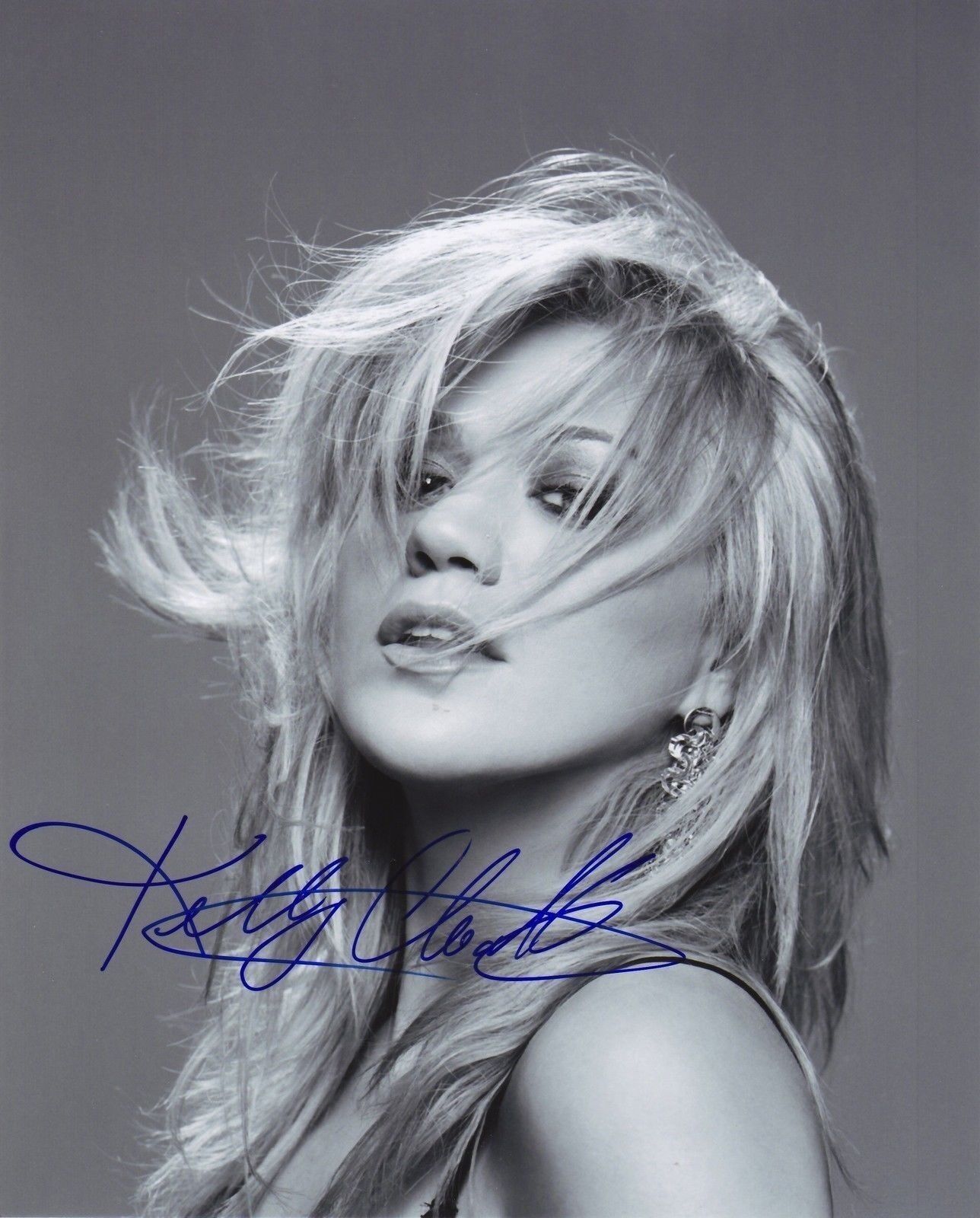 KELLY CLARKSON AUTOGRAPH SIGNED PP Photo Poster painting POSTER 2