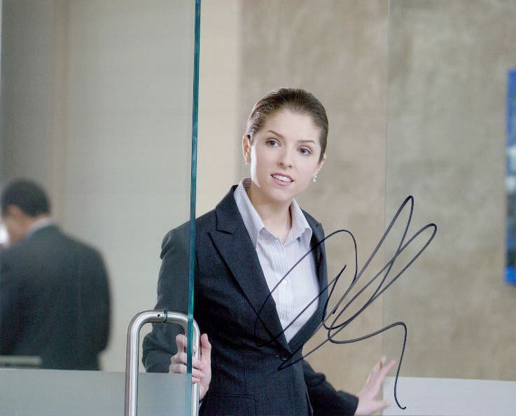 Anna Kendrick (Up in the Air) signed 8x10 Photo Poster painting in-person