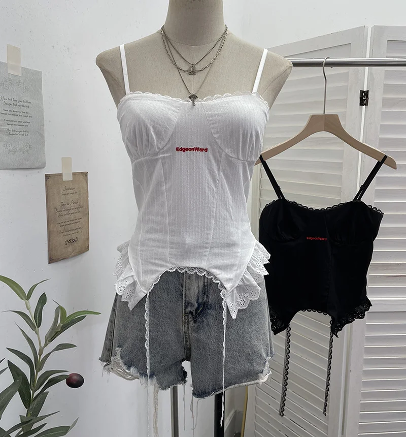 Nigikala Nigikala Shooting Hottie Sexy Sling Sling Vest Lace Side Splicing Letter Embroidery Short Outer Wearing Sleeveless Small Top 1232