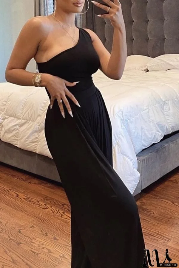 MidiSono - Irregular One Shoulder Solid Color Jumpsuit