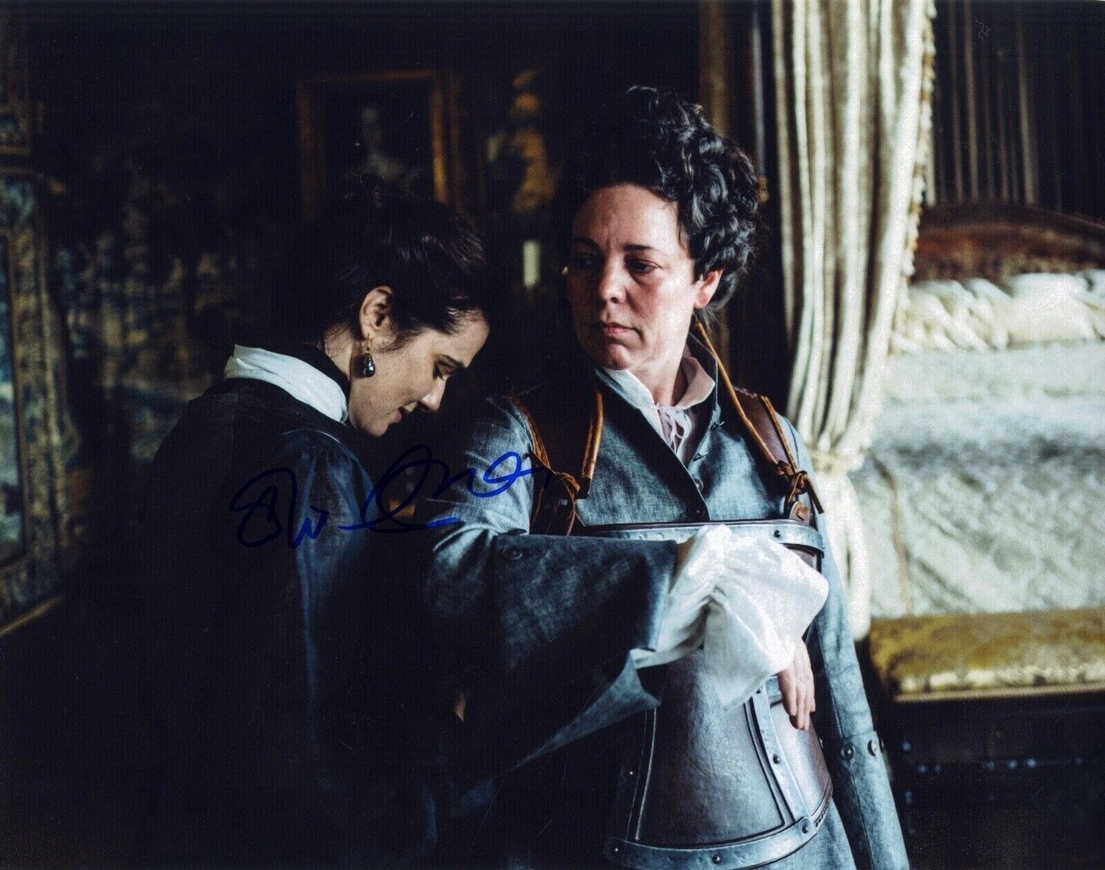 Oscar winning actress Olivia Colman signed 14x11 movie Photo Poster painting